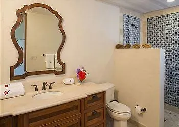 La Pura Vida Hotel Saint John Island